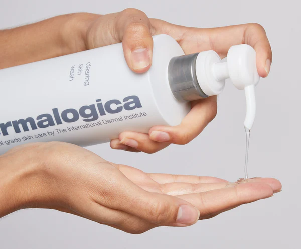 Clearing skin wash