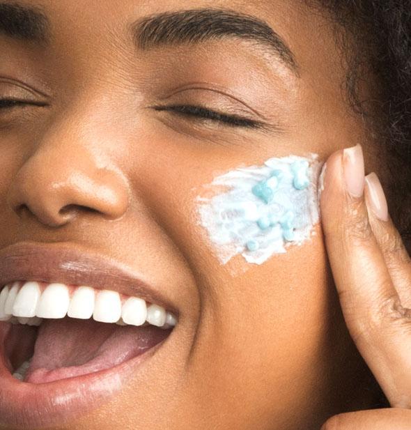 Hydro Exfoliating Mask